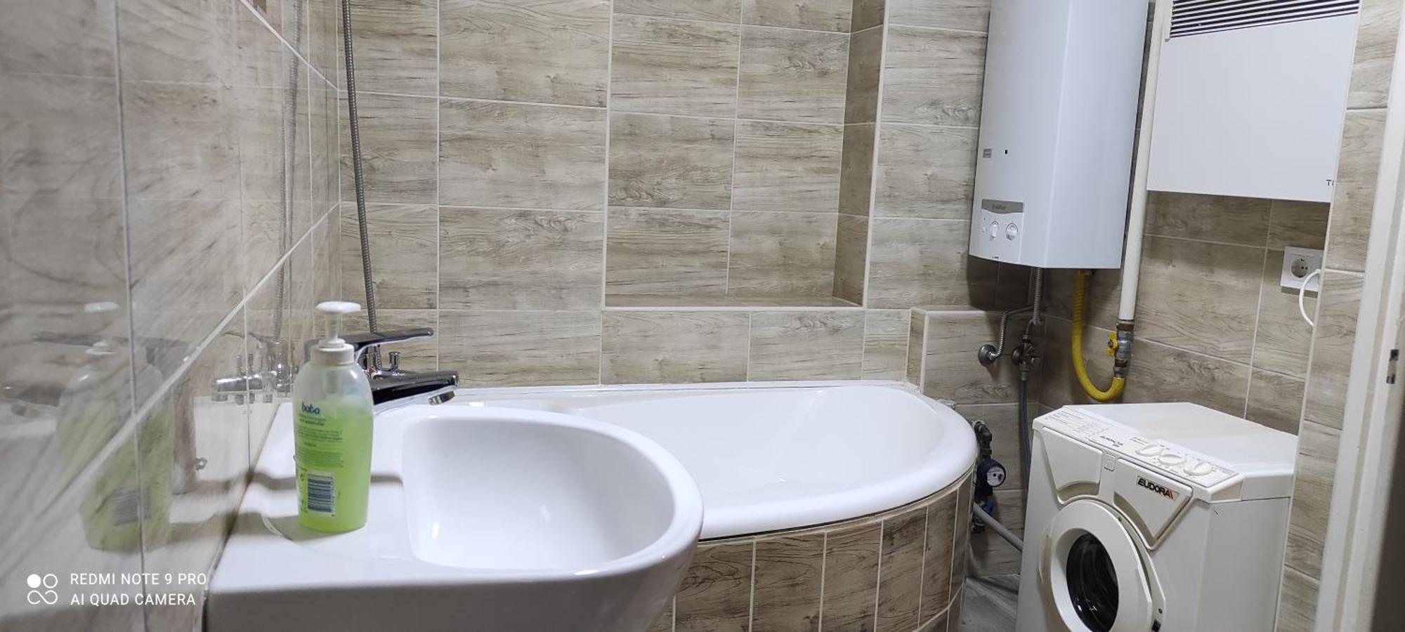 Baross Apartman Капошвар Екстер'єр фото